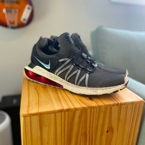 Nike Shox Shoes, Quick Drawstring Lace, Size 11